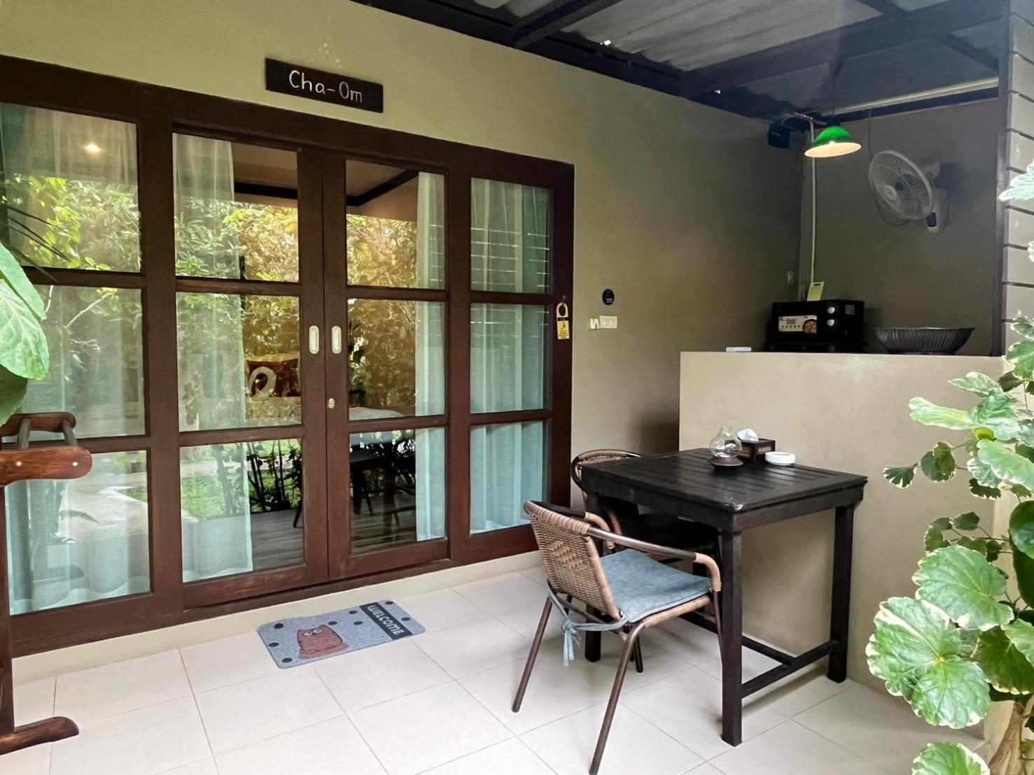Bang Po Hut Hotel Ban Bang Po Ngoại thất bức ảnh