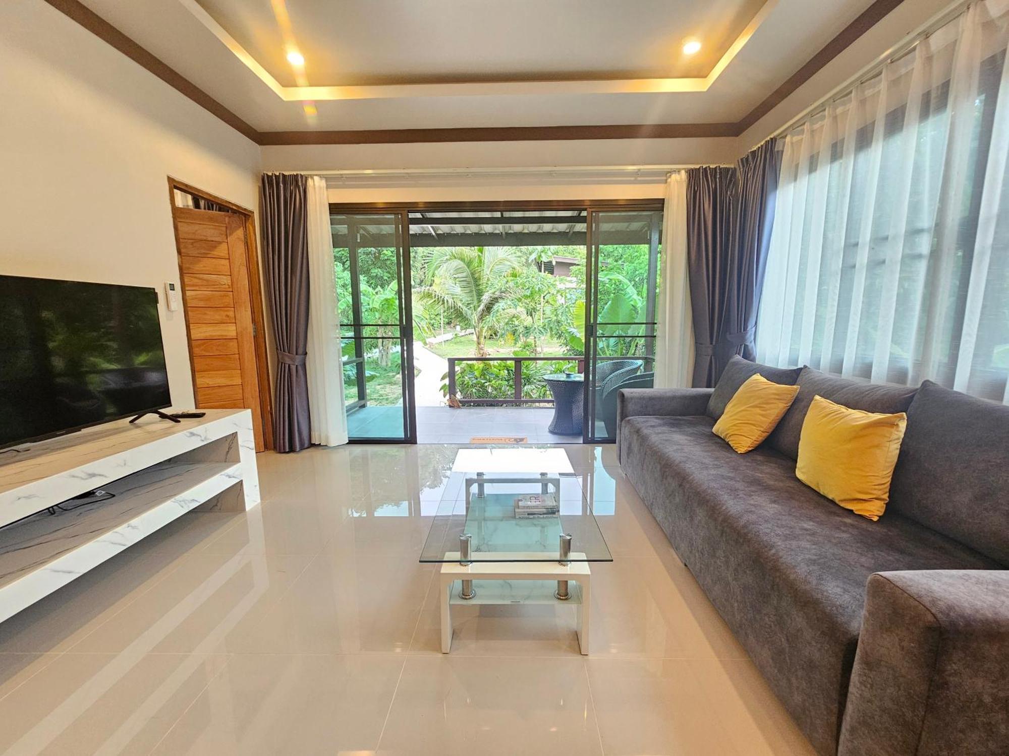 Bang Po Hut Hotel Ban Bang Po Ngoại thất bức ảnh